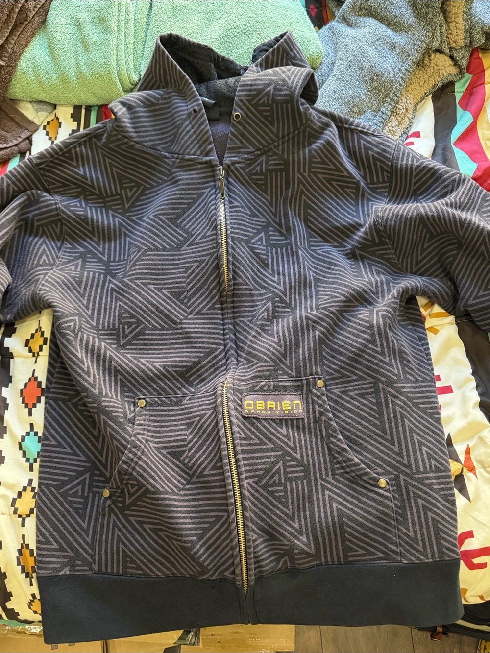 Men’s Geometric Full-Zip Hoodie Jacket in Charcoal